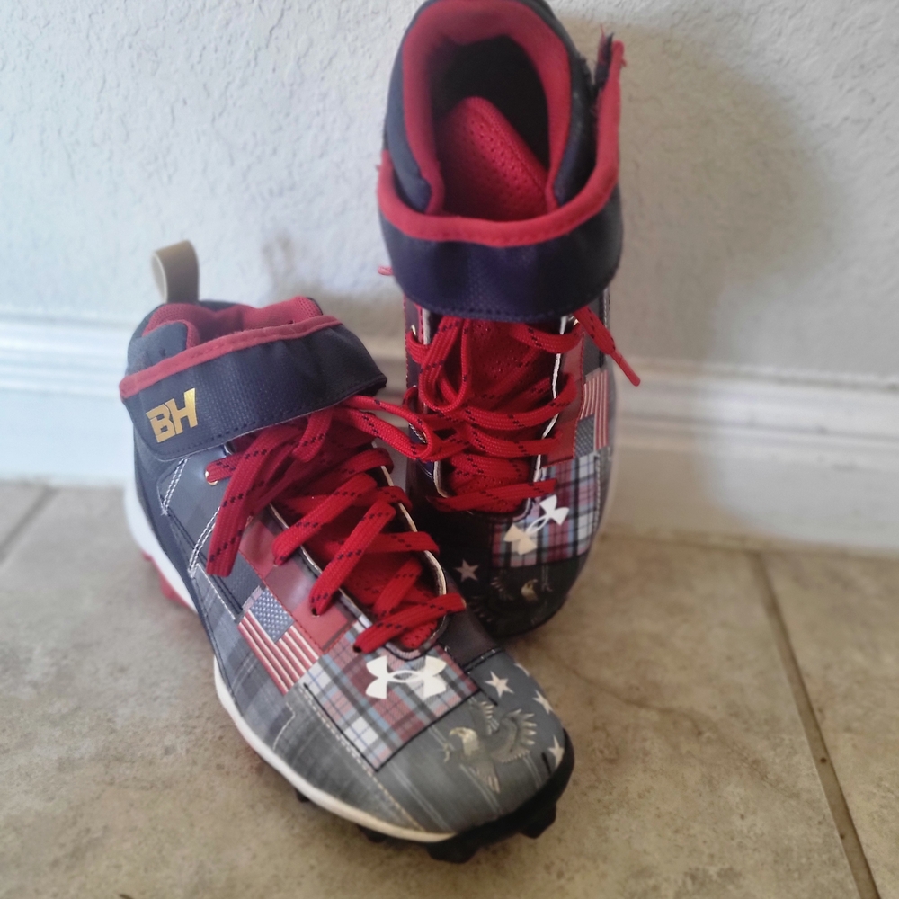 Under Armour Bryce Harper kids Red Navy Plaid Baseball Cleats